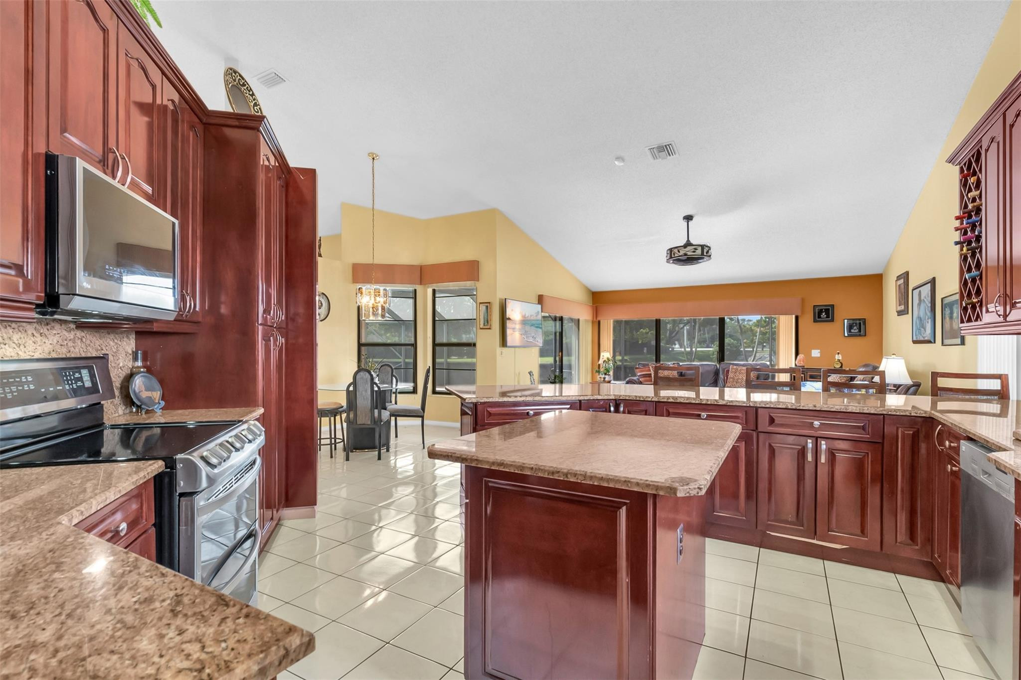 Jacaranda Prcl 274 132-8 - Residential