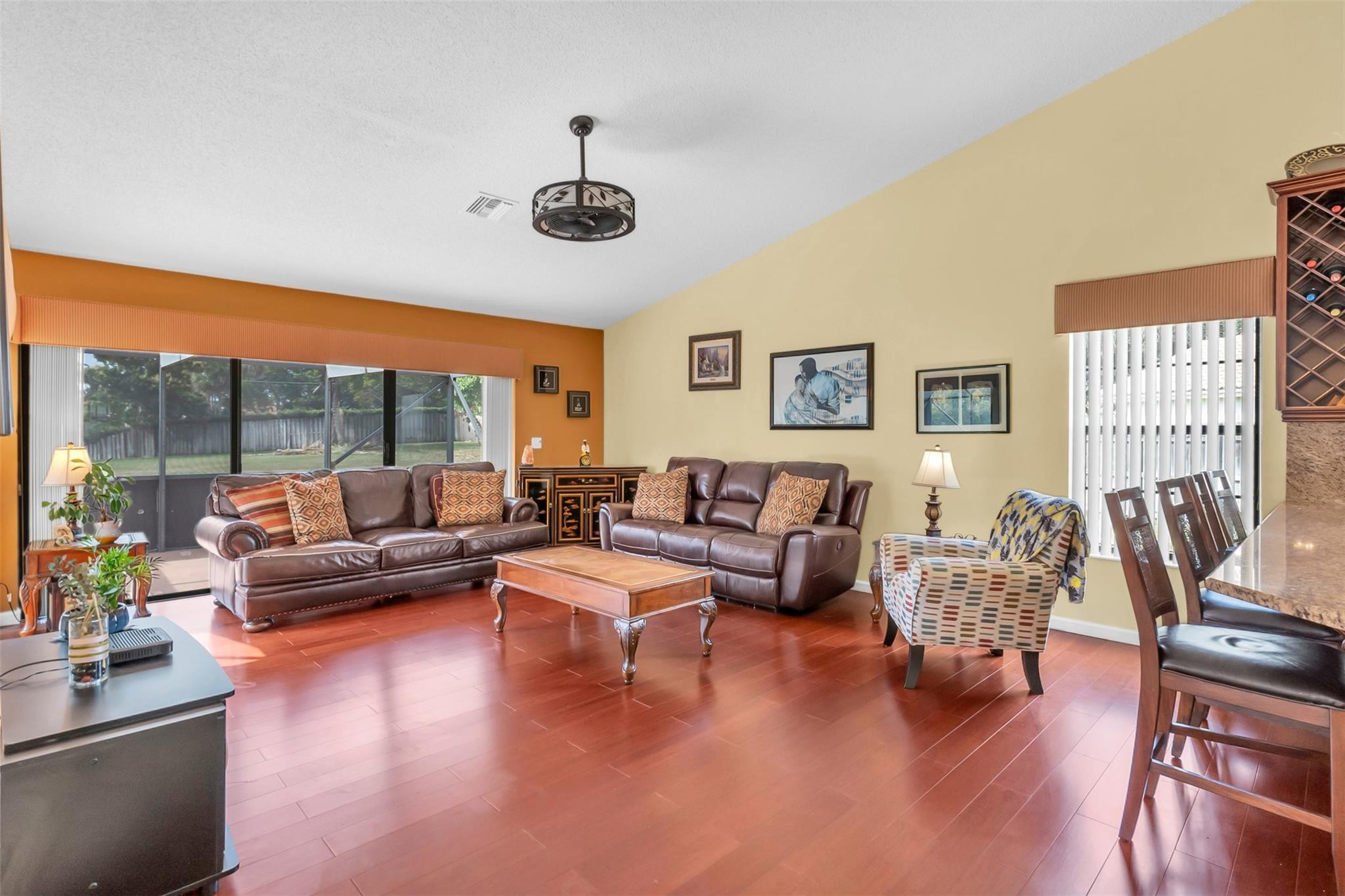 Jacaranda Prcl 274 132-8 - Residential