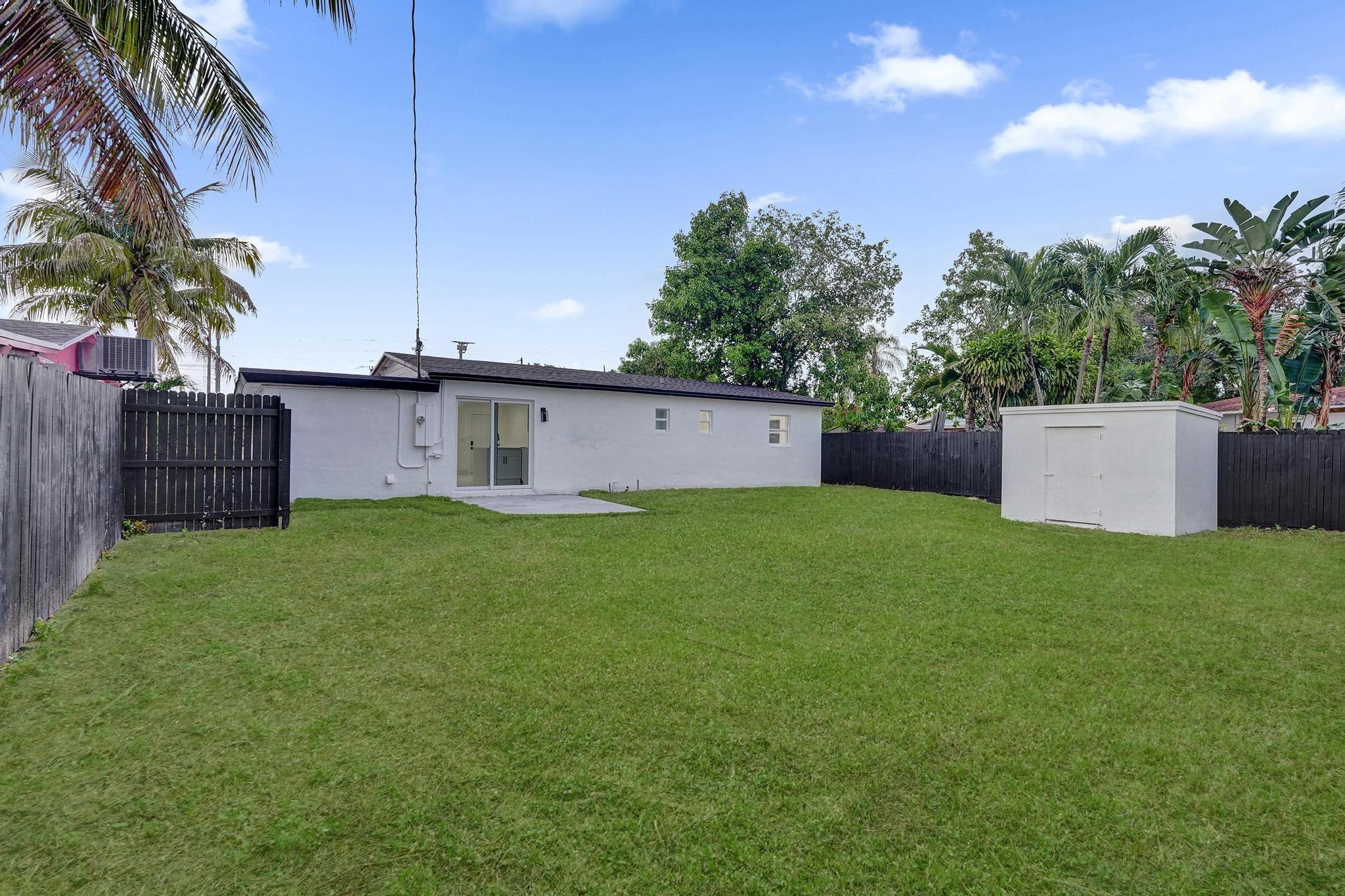 Playland Isles 37-14 B - Residential Lease