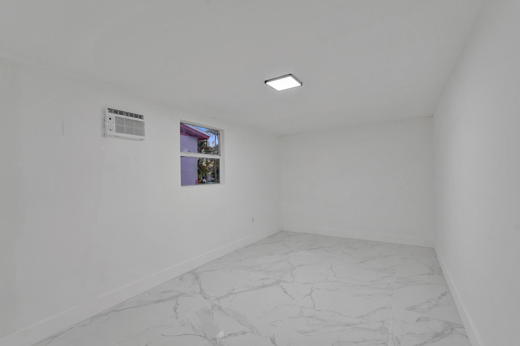 Playland Isles 37-14 B - Residential Lease