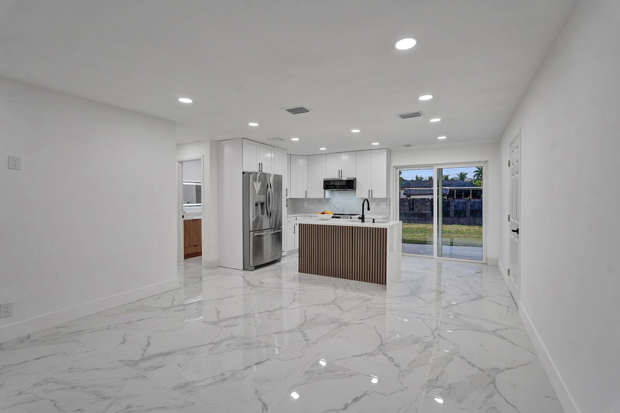 Playland Isles 37-14 B - Residential Lease