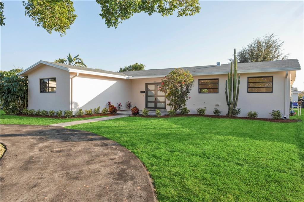 Hollywood Hills 1965 61-2 - Residential