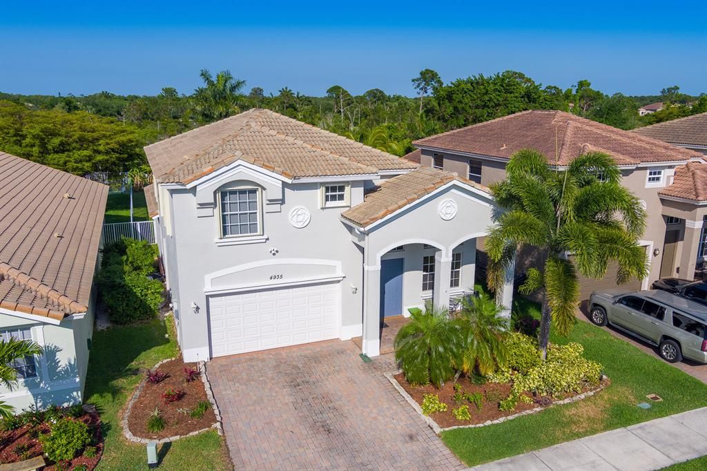 Photo of 4935 SE Askew Avenue, Stuart, FL 34997 (MLS # R10707756)