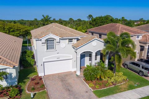 Featured picture for the property R10707756