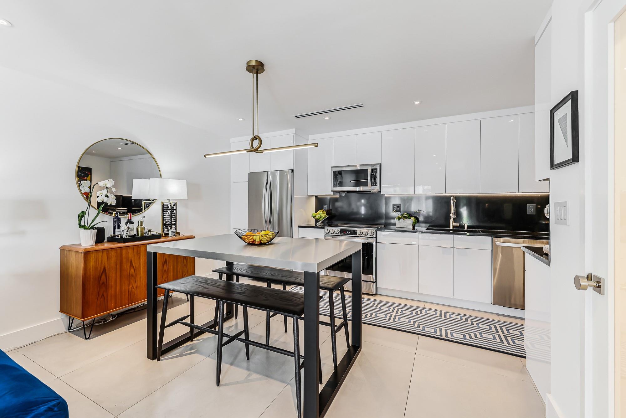 1 Middlesex Dr