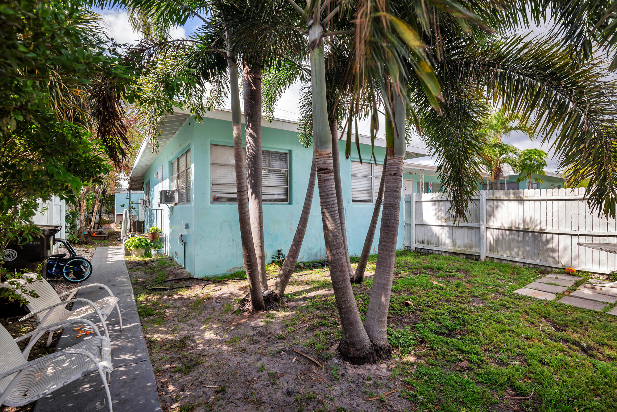 ESTATES OF SOUTH PALM BEACH - Residential
