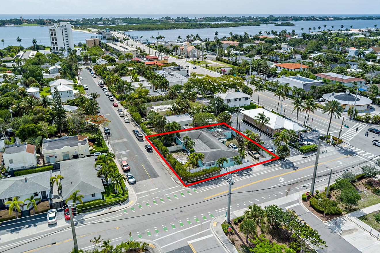 ESTATES OF SOUTH PALM BEACH - Residential
