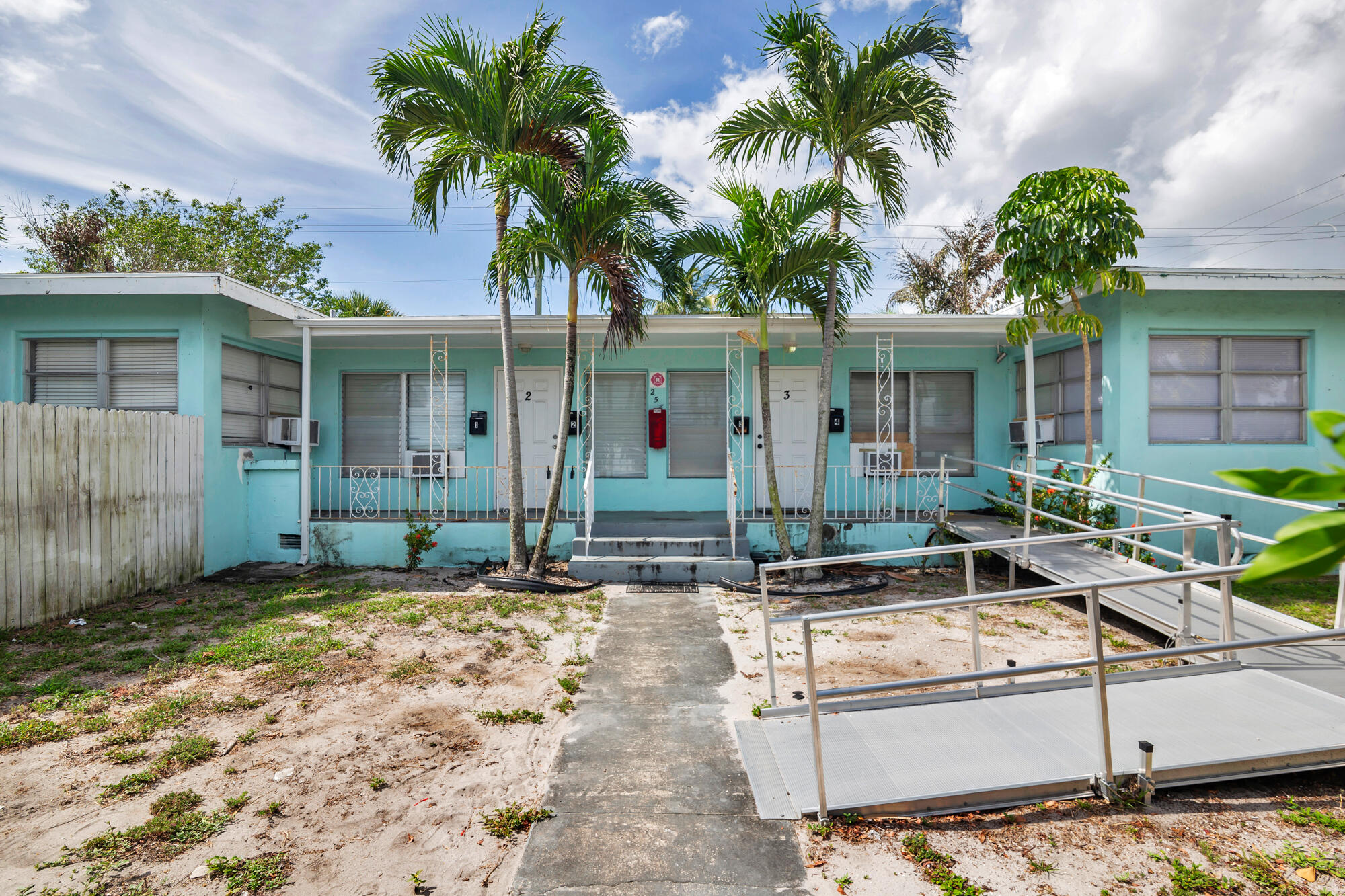 ESTATES OF SOUTH PALM BEACH - Residential