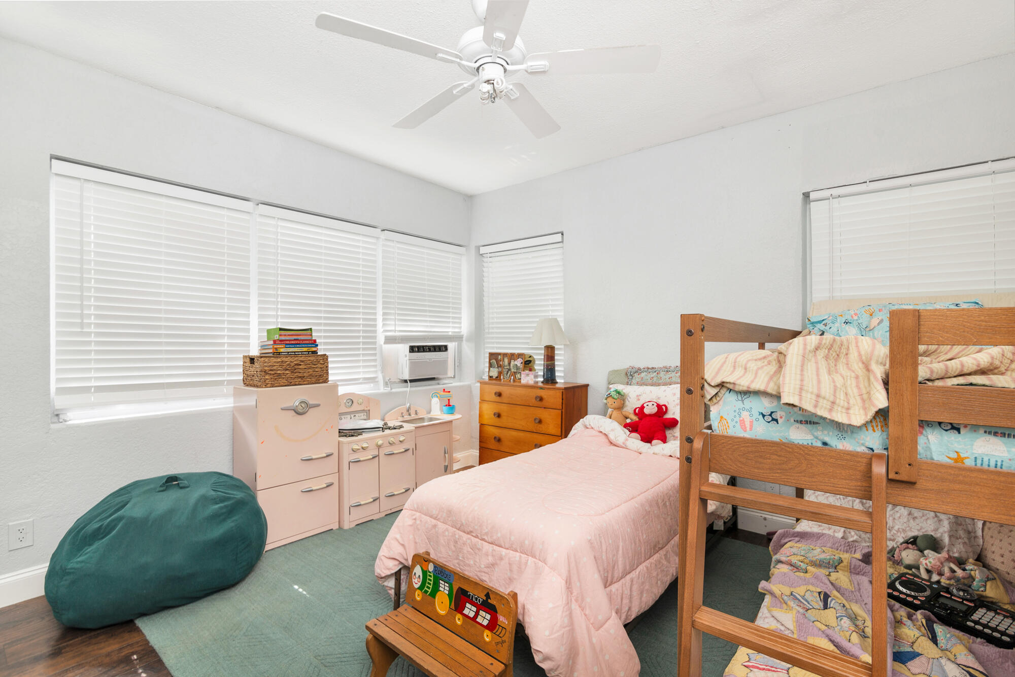 ESTATES OF SOUTH PALM BEACH - Residential