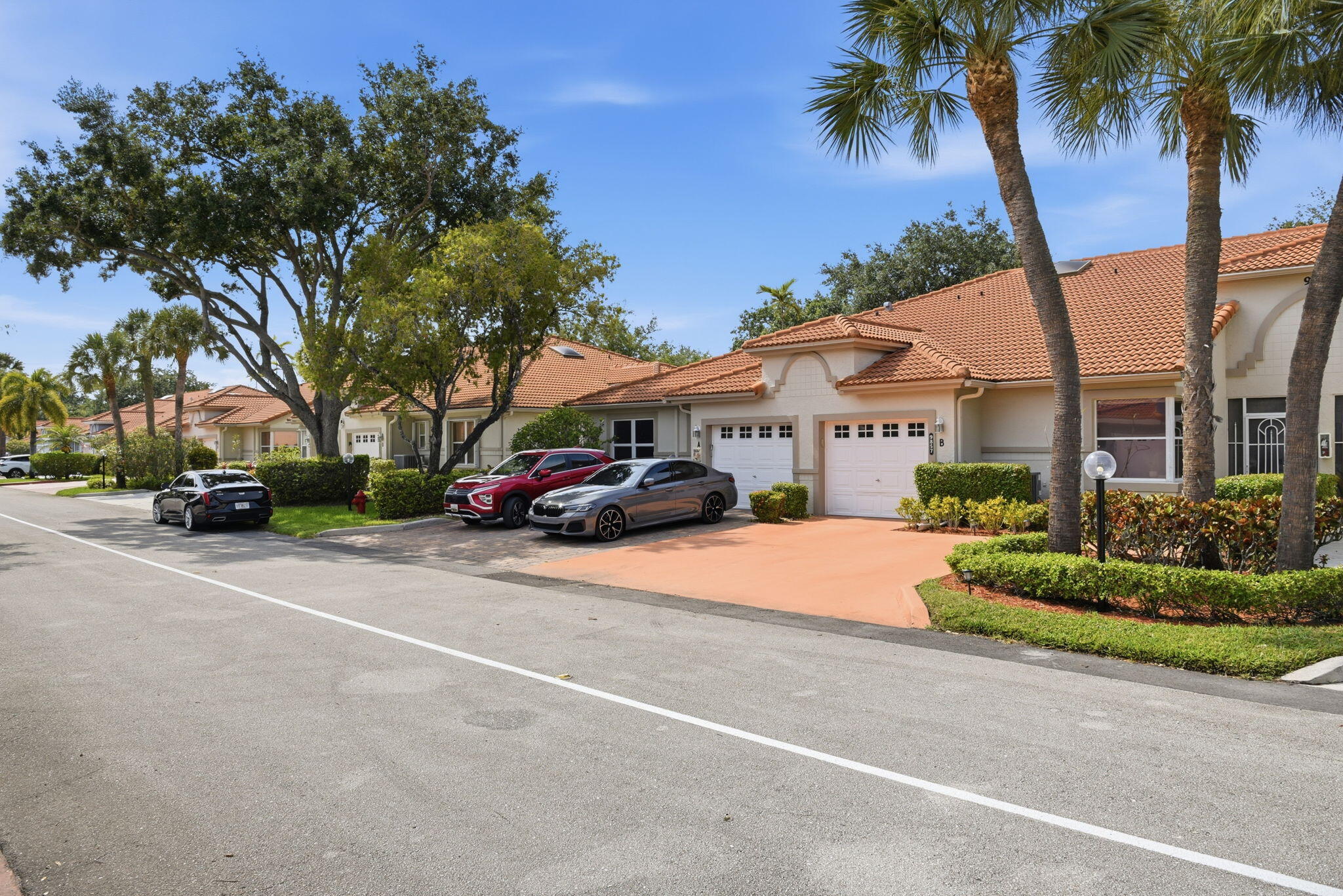 PALM ISLES I, II AND III CONDOS - Residential