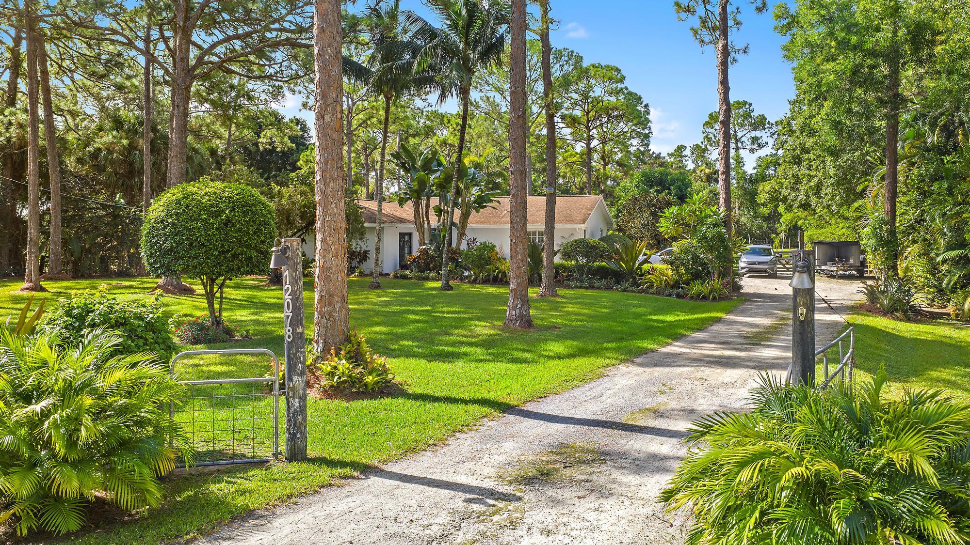 12078 165TH Road N