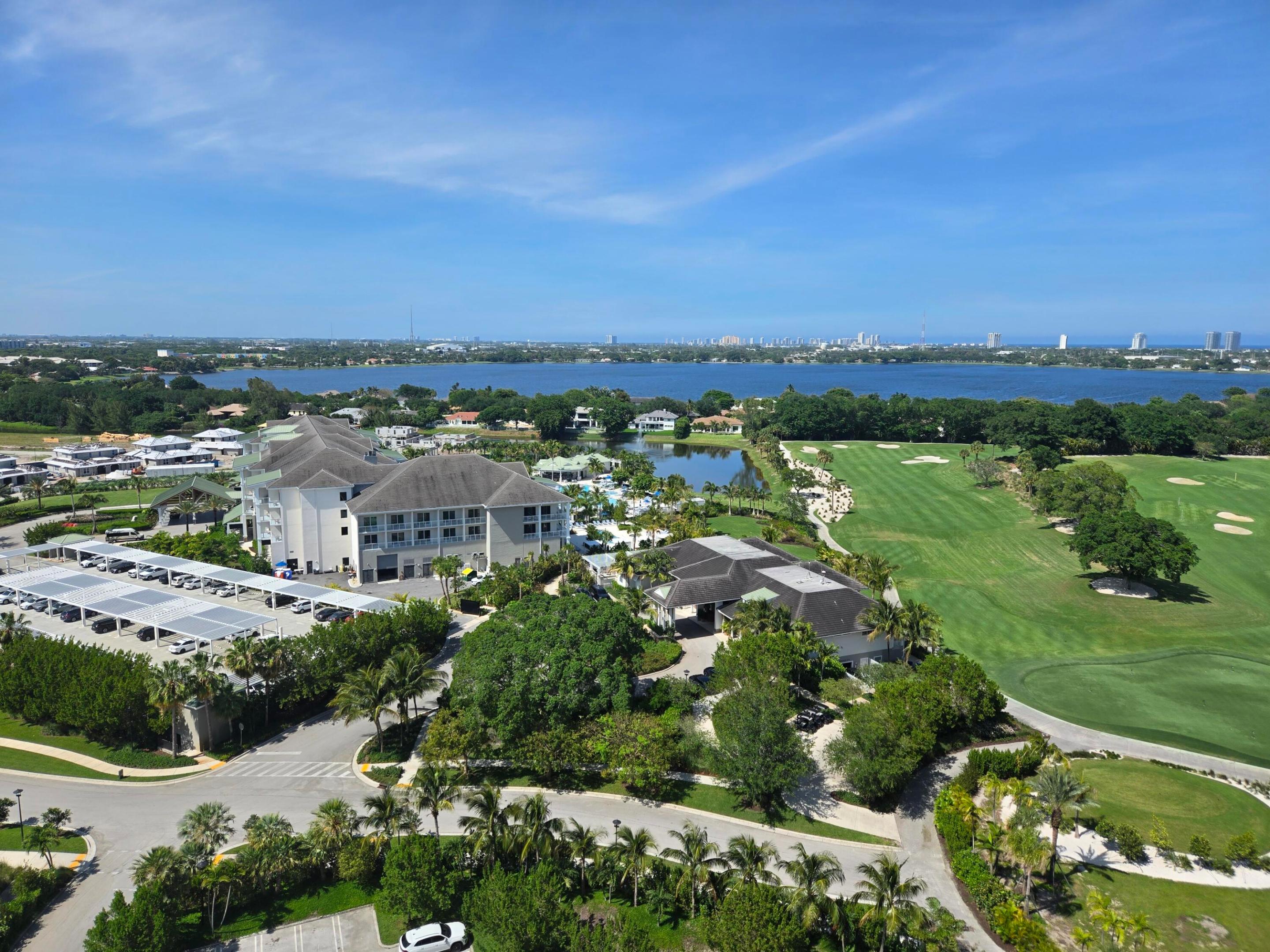 LANDS OF THE PRESIDENT CONDO 3 - Residential