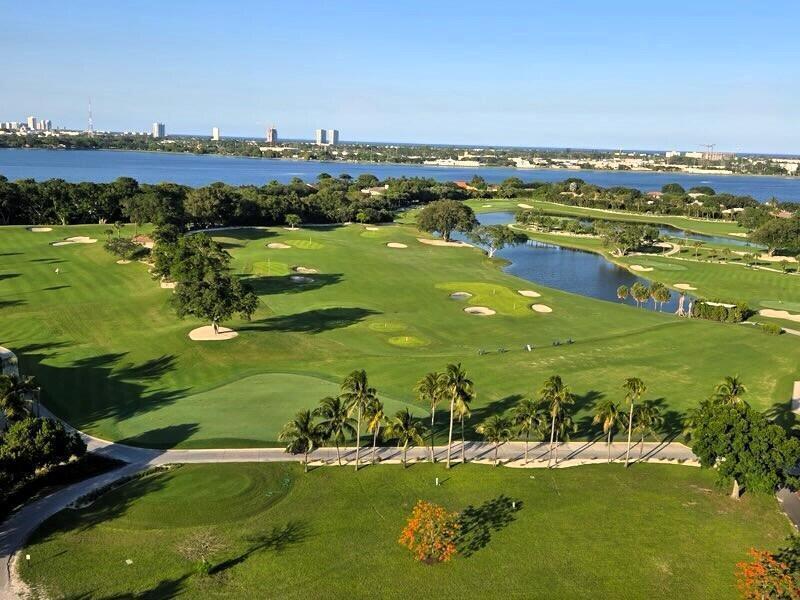 LANDS OF THE PRESIDENT CONDO 3 - Residential