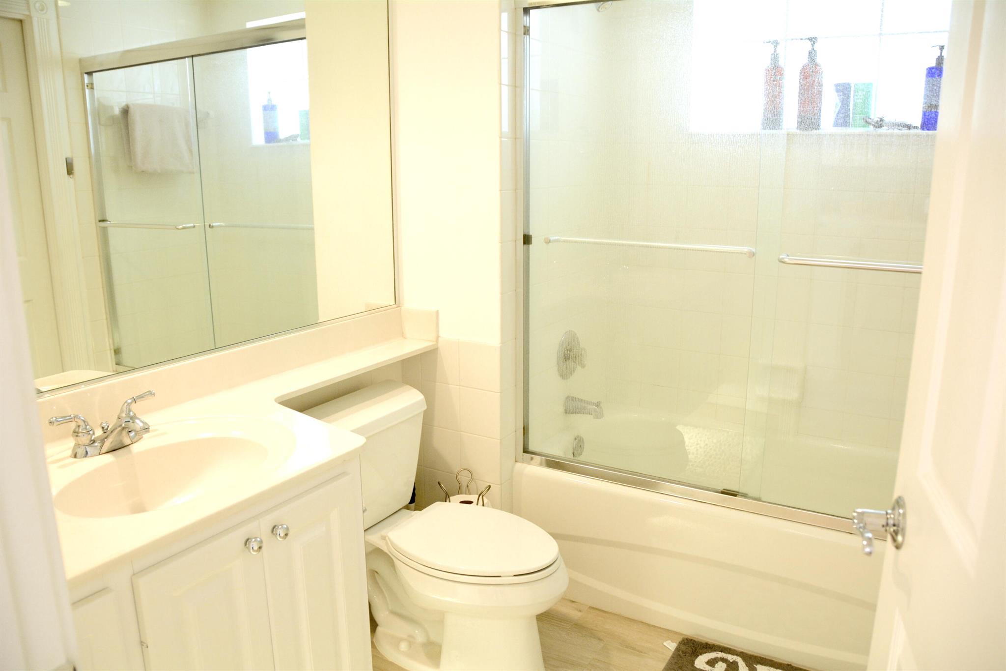 TUSCANY AT ABACOA 2 - Residential Lease