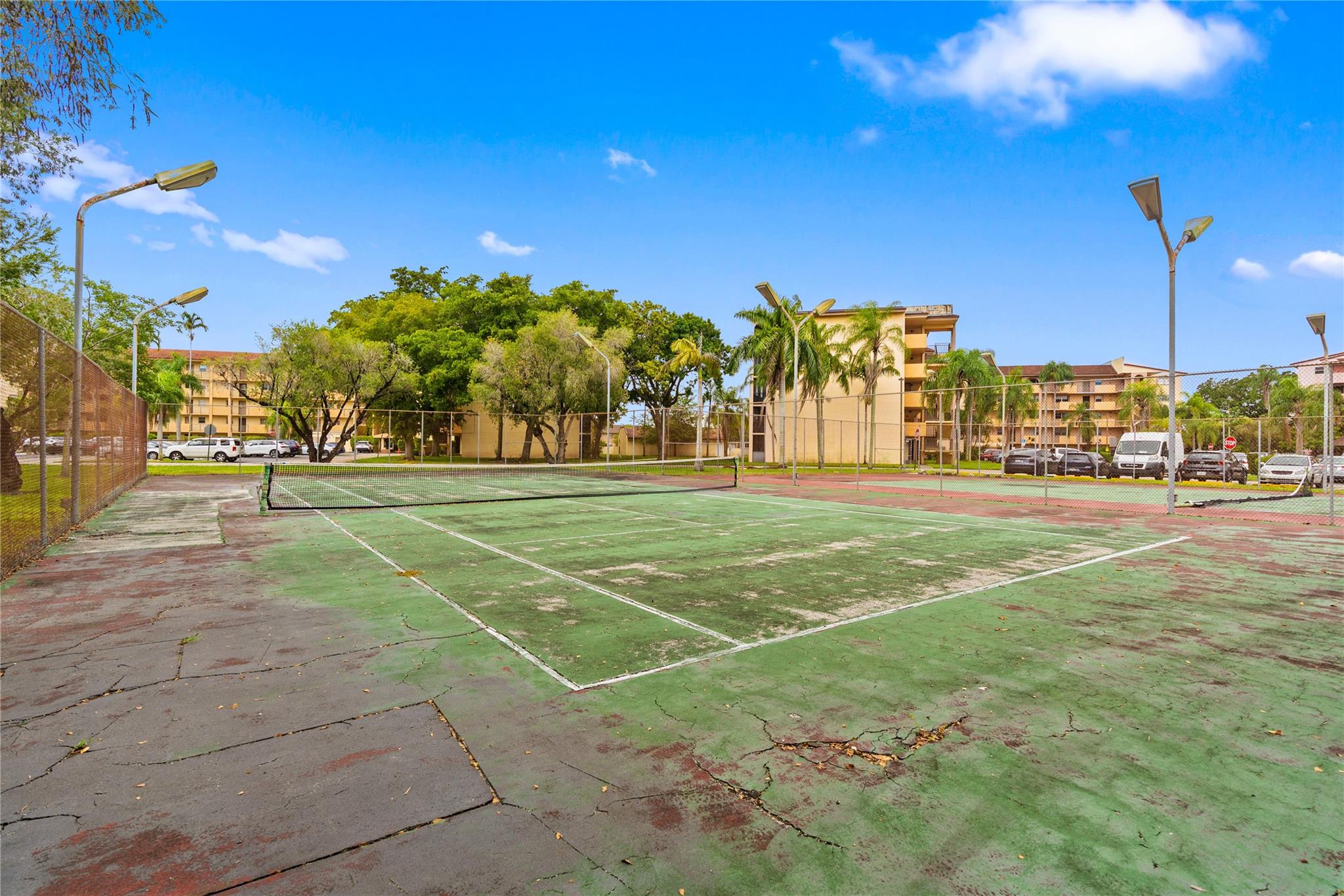 SUNRISE ISLAND - Residential