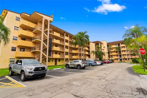 3955 N Nob Hill Rd 307 Sunrise FL 33351