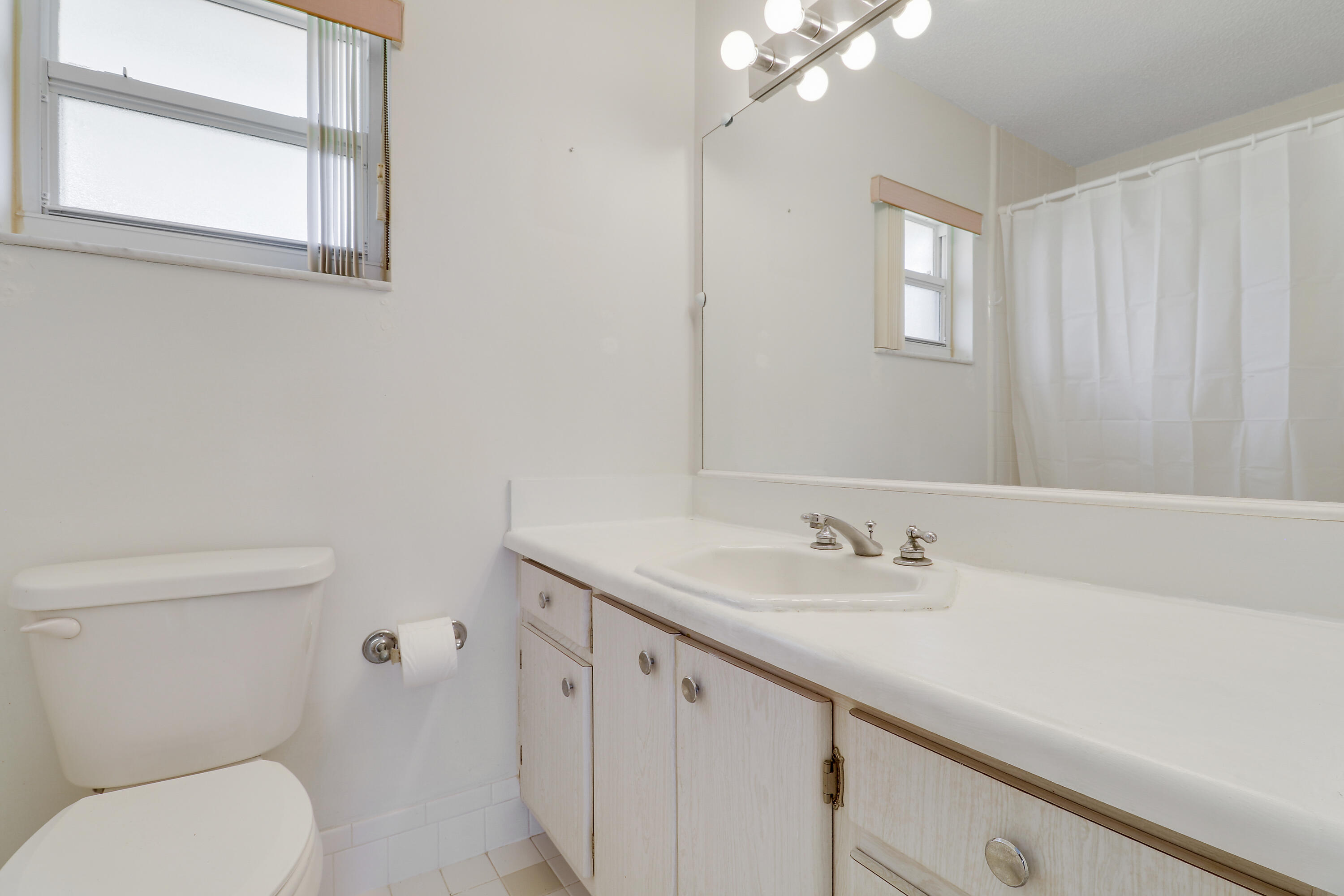 CYPRESS LAKES 2 - Residential