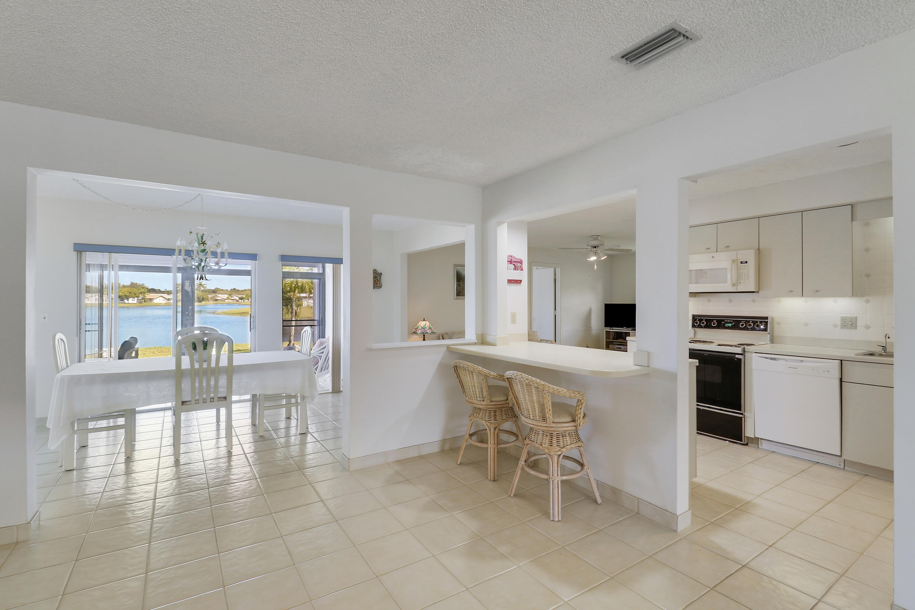 CYPRESS LAKES 2 - Residential