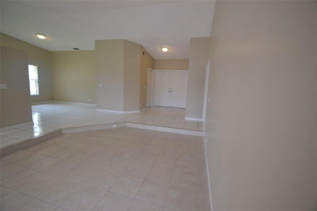 Cypress Glen 104-26 B - Residential Lease