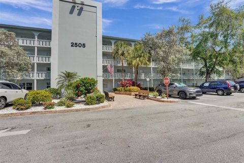 Tiny photo for 2505 Antigua Terrace #L3, Coconut Creek, FL 33066 (MLS # F10537987)
