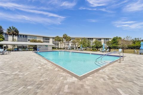 Tiny photo for 2505 Antigua Terrace #L3, Coconut Creek, FL 33066 (MLS # F10537987)