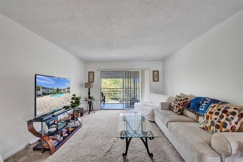 Tiny photo for 2505 Antigua Terrace #L3, Coconut Creek, FL 33066 (MLS # F10537987)