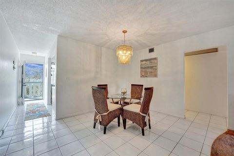 Tiny photo for 2505 Antigua Terrace #L3, Coconut Creek, FL 33066 (MLS # F10537987)