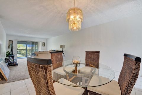 Tiny photo for 2505 Antigua Terrace #L3, Coconut Creek, FL 33066 (MLS # F10537987)