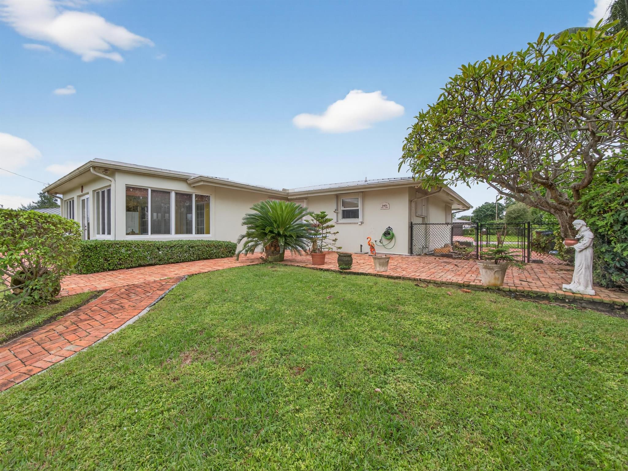 Lake Clarke Isle 2 - Residential