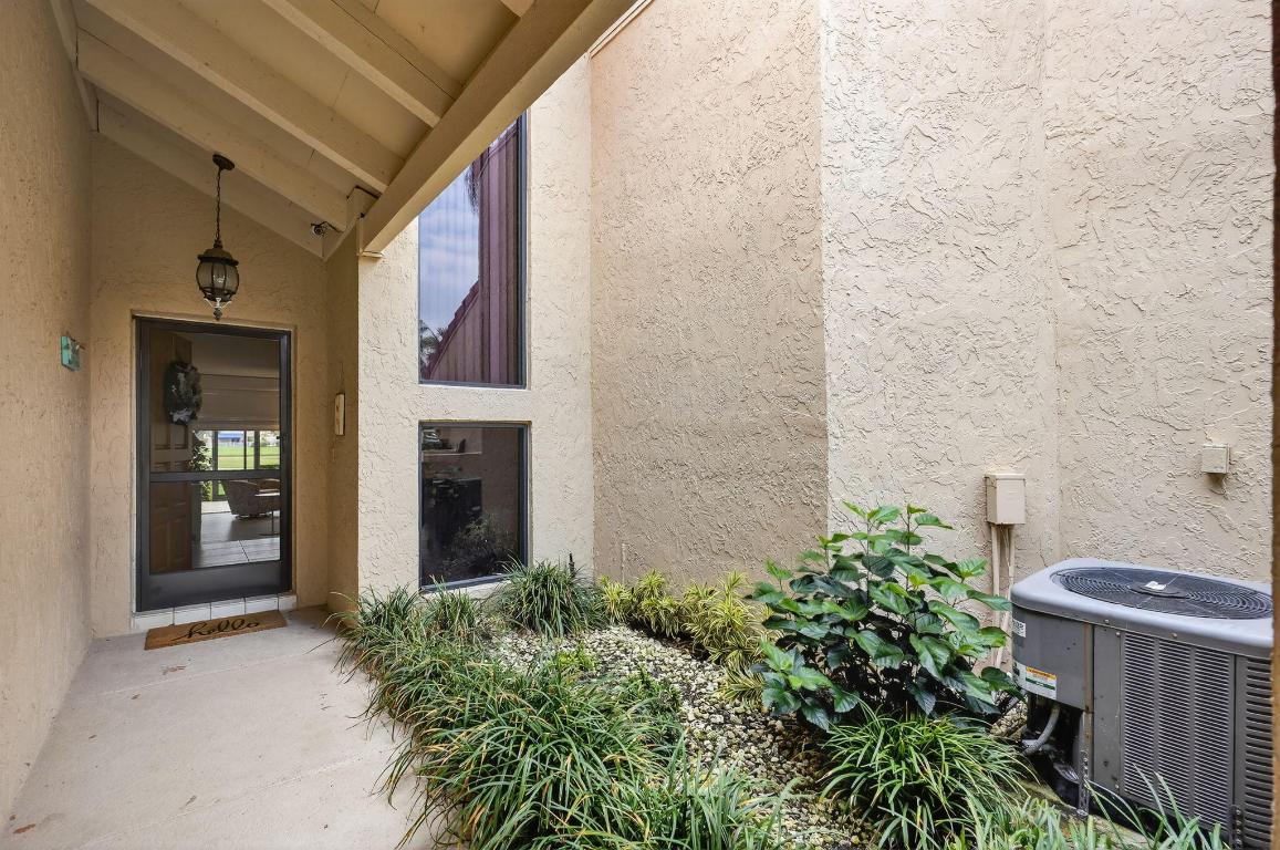 PGA RESORT COMMUNITY PL OF WINDERMERE UNIT 1 - Residential