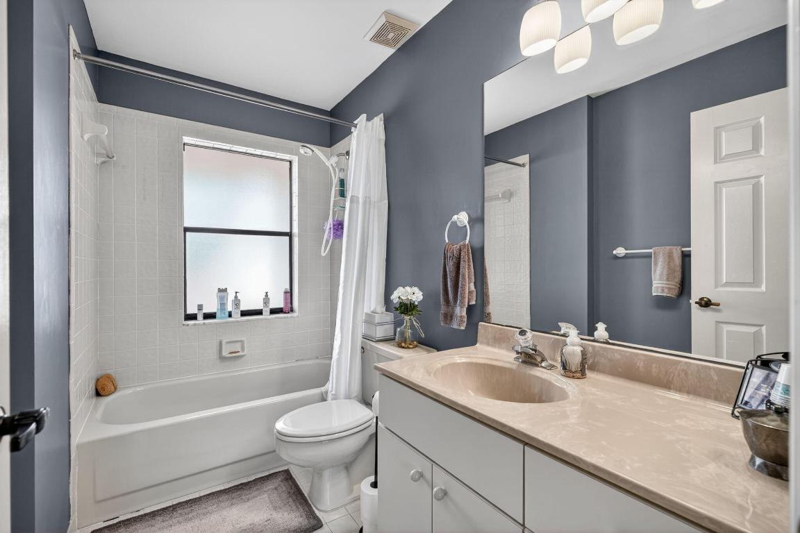 PGA RESORT COMMUNITY PL OF WINDERMERE UNIT 1 - Residential