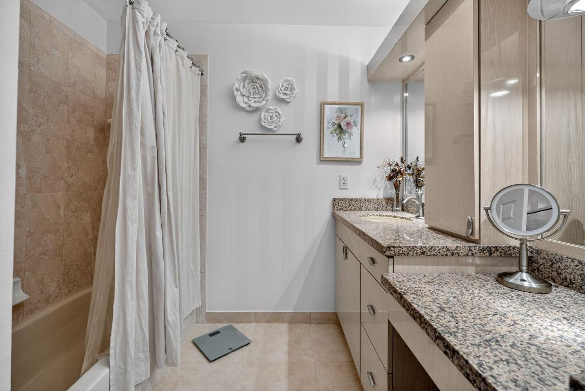 PGA RESORT COMMUNITY PL OF WINDERMERE UNIT 1 - Residential