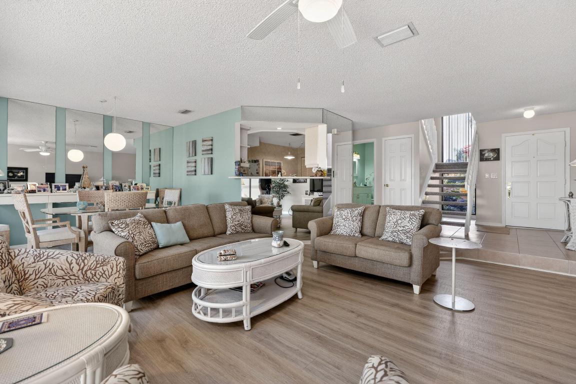 PGA RESORT COMMUNITY PL OF WINDERMERE UNIT 1 - Residential