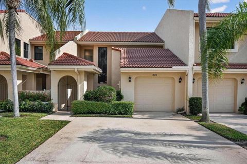 Photo of 830 Windermere Way, Palm Beach Gardens, FL 33418 (MLS # R11156205)