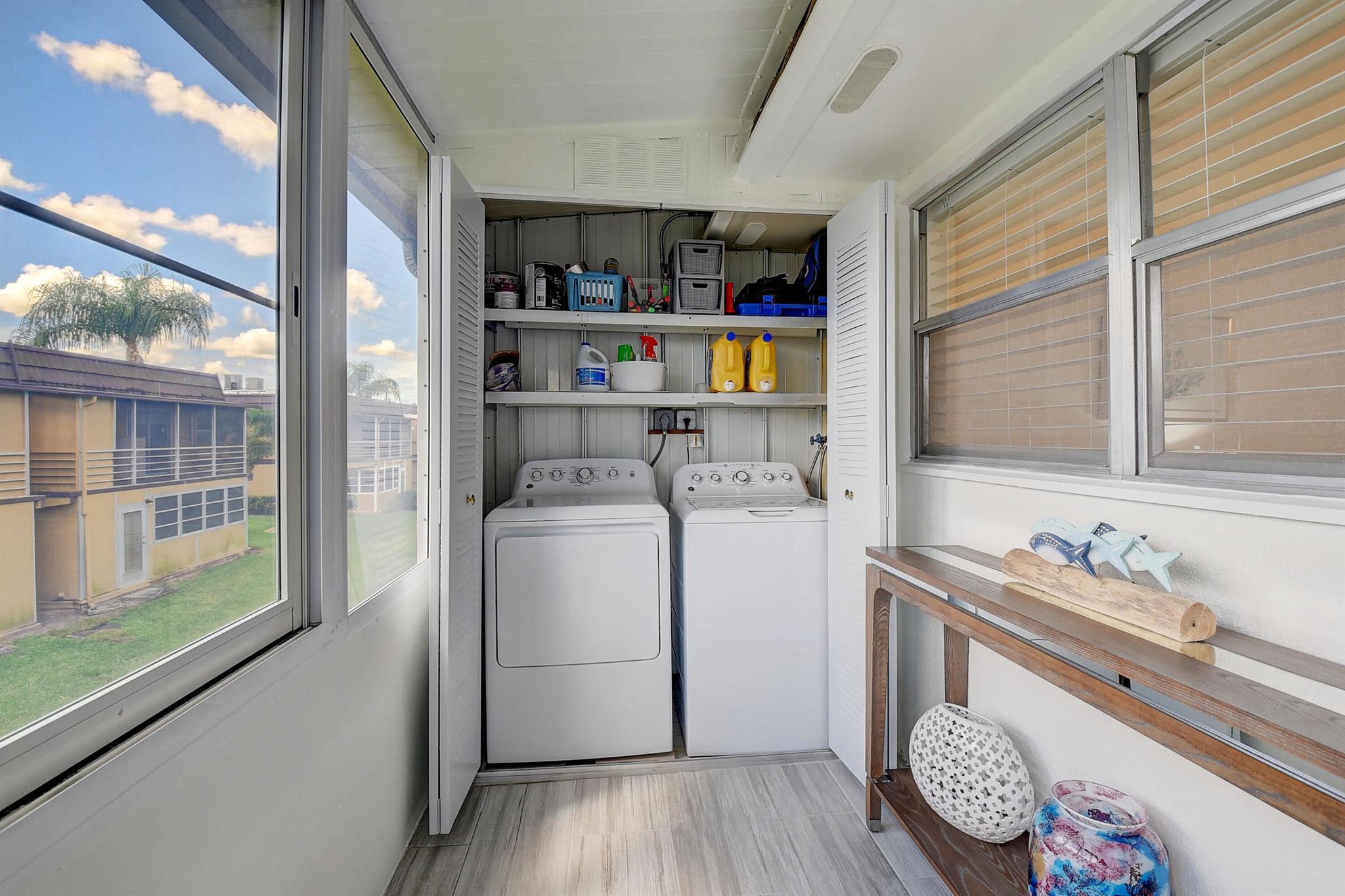 KINGS POINT BRITTANY COND - Residential