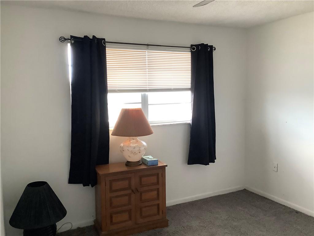 Village Royale Greendale - Residential Lease