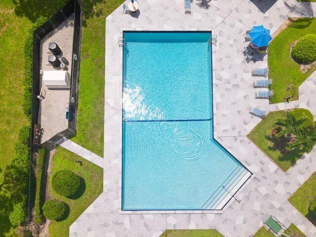 STRATHMORE GATE WEST UNIT 3 - Residential