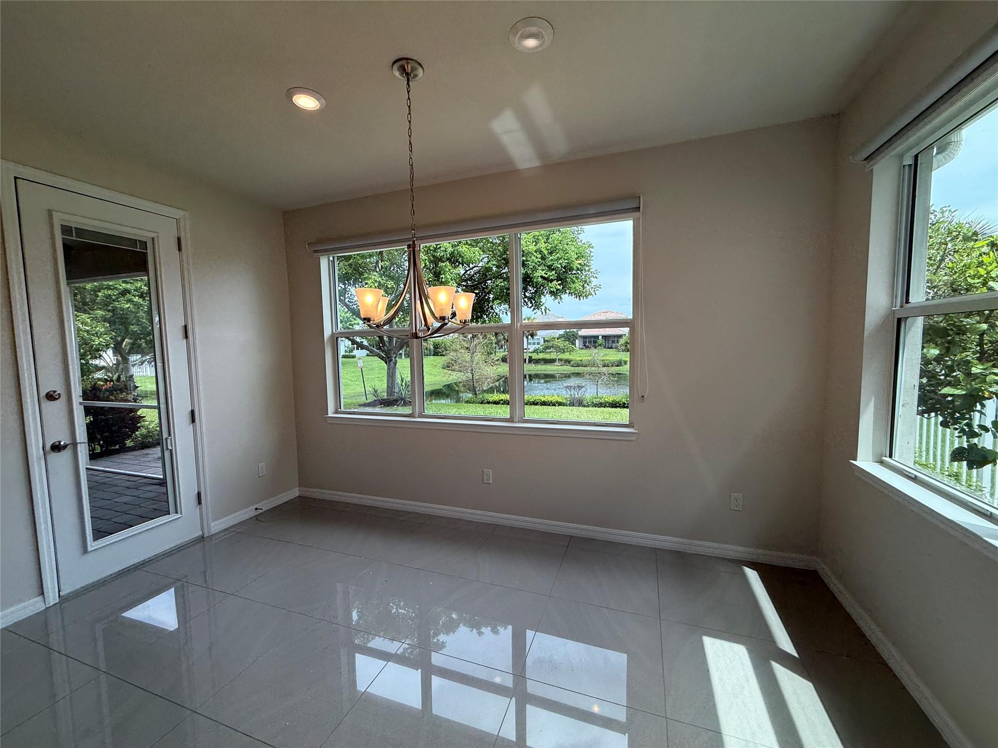 Hillcrest Country Club So - Residential Lease