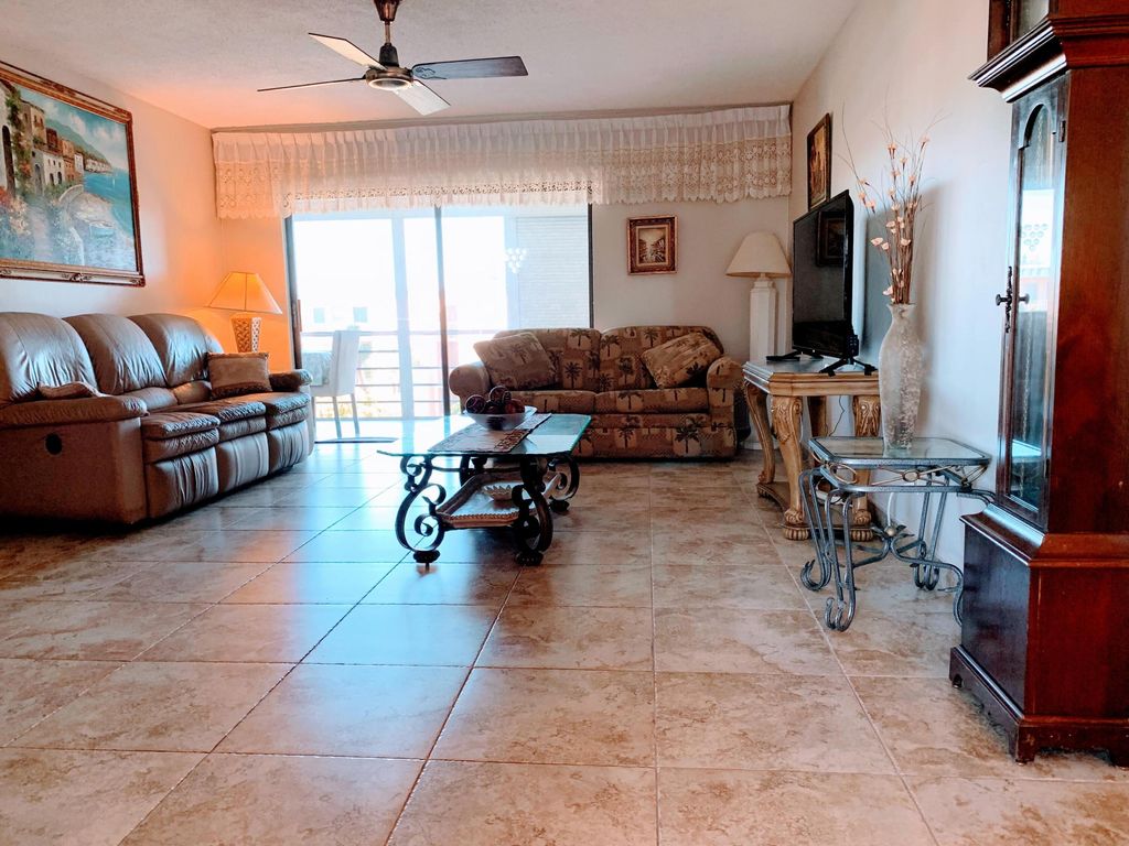 Photo of 4140 NW 44th Avenue #405, Lauderdale Lakes, FL 33319 (MLS # R11157770)