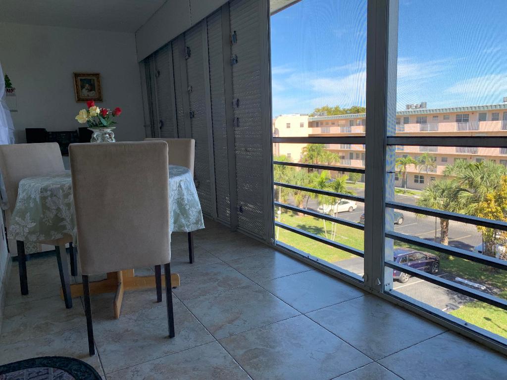 RUBY CONDO at Oakland Estates - Residential