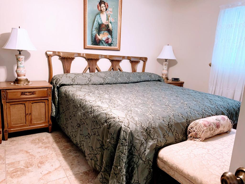 RUBY CONDO at Oakland Estates - Residential