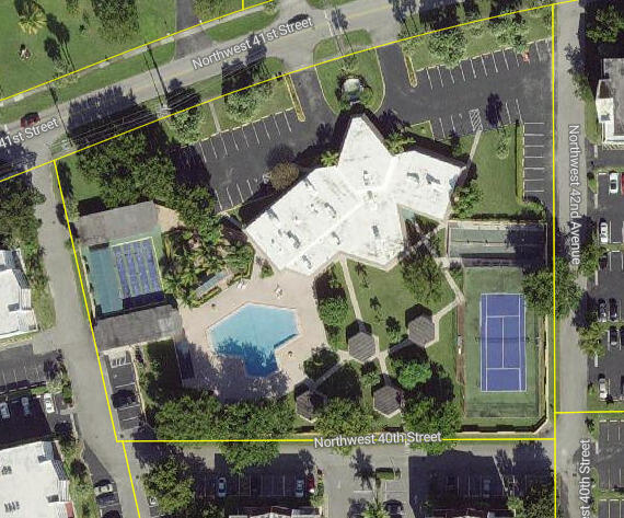 RUBY CONDO at Oakland Estates - Residential