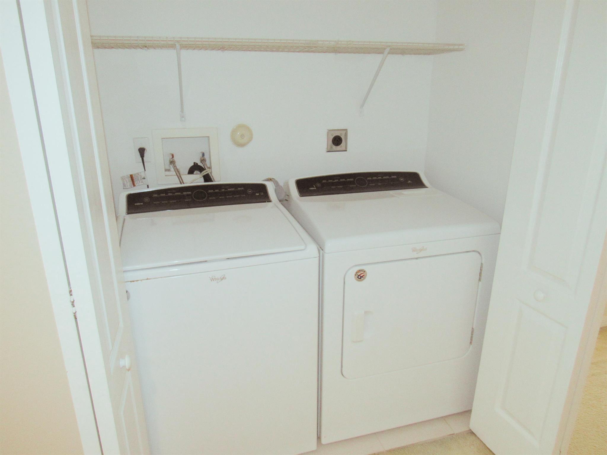 SEMINOLE ESTATES & TOWNHOMES - Residential