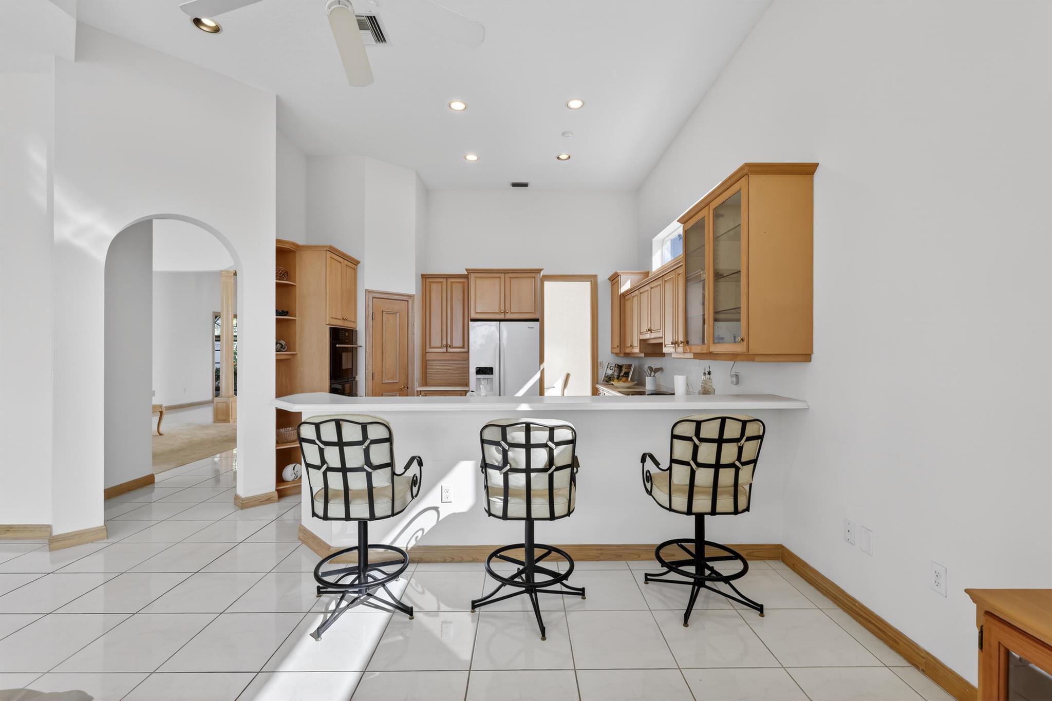 CHARING CROSS - Residential