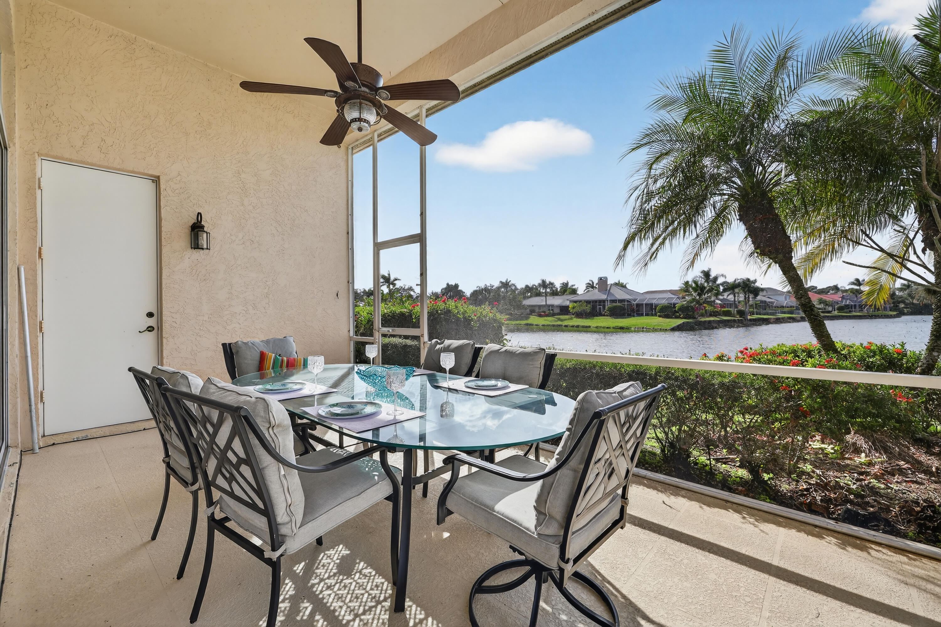 CHARING CROSS - Residential