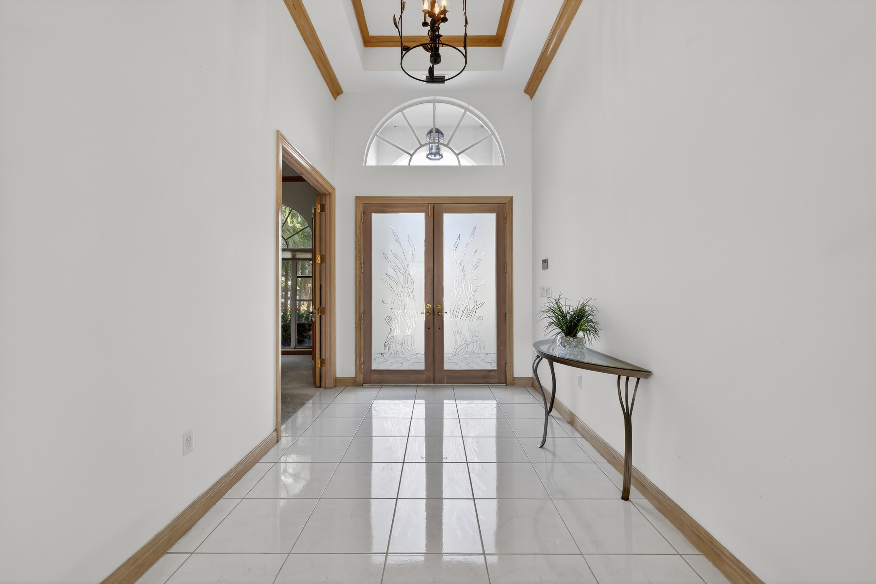 CHARING CROSS - Residential