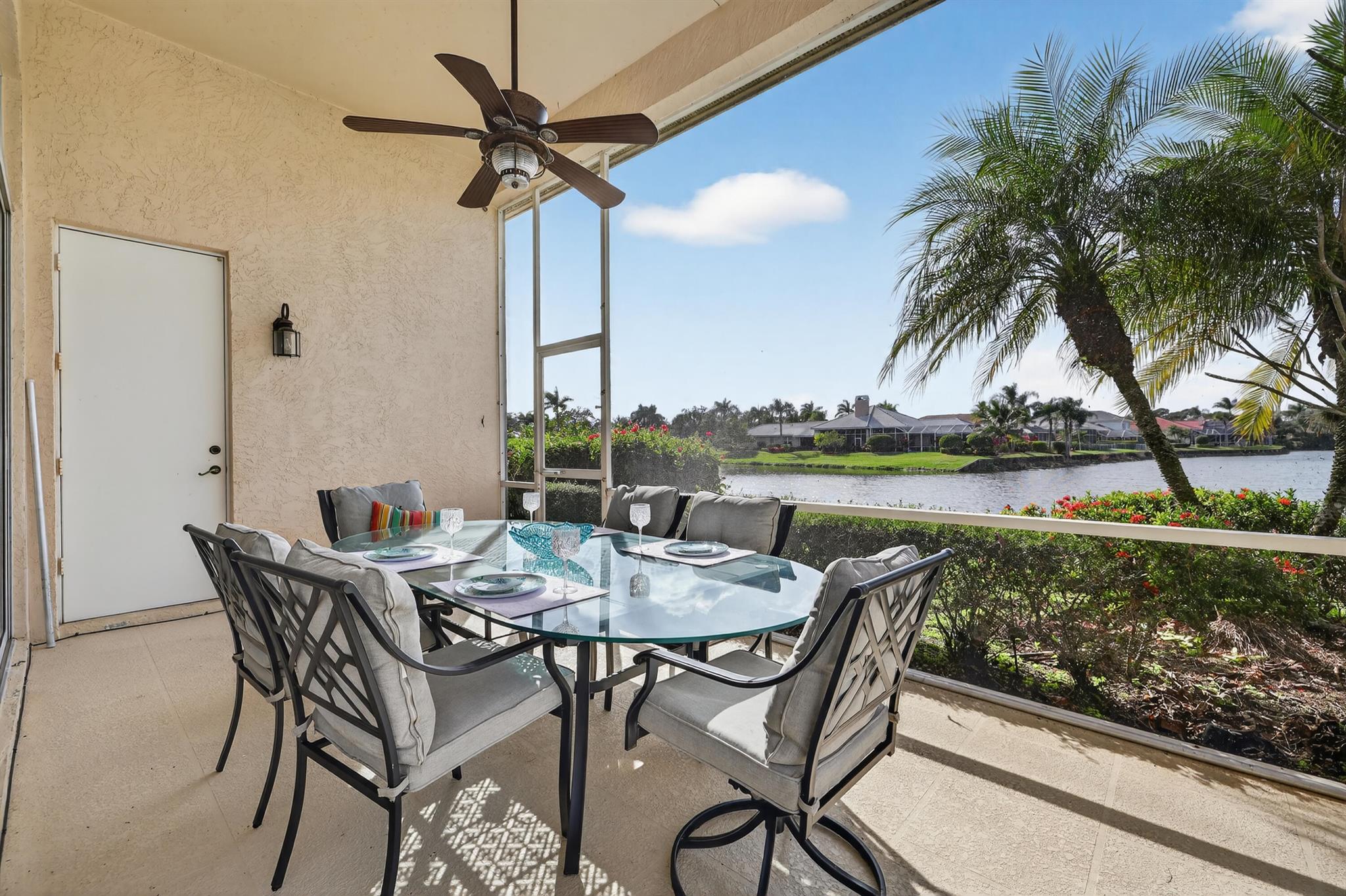 CHARING CROSS - Residential