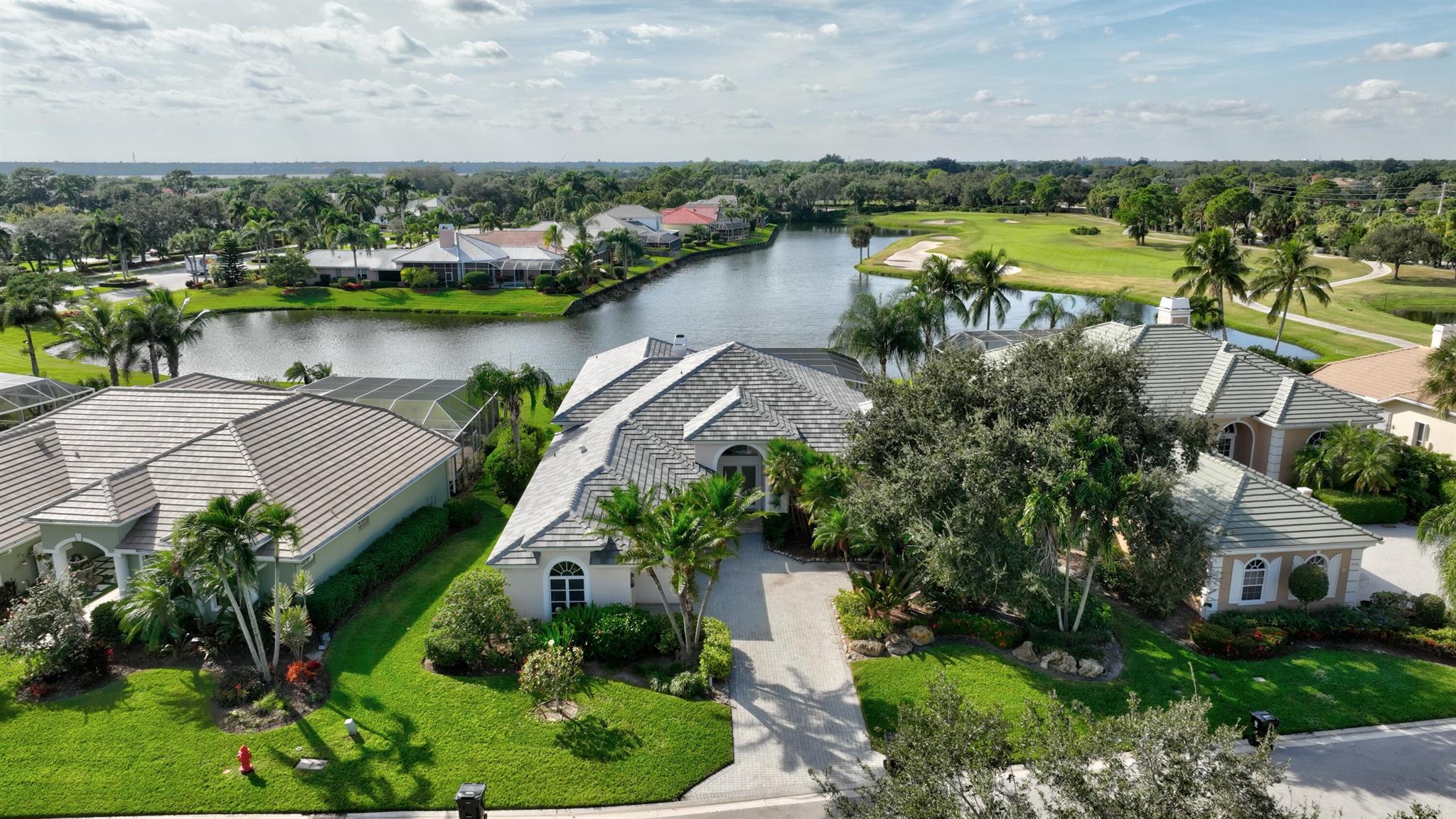 CHARING CROSS - Residential