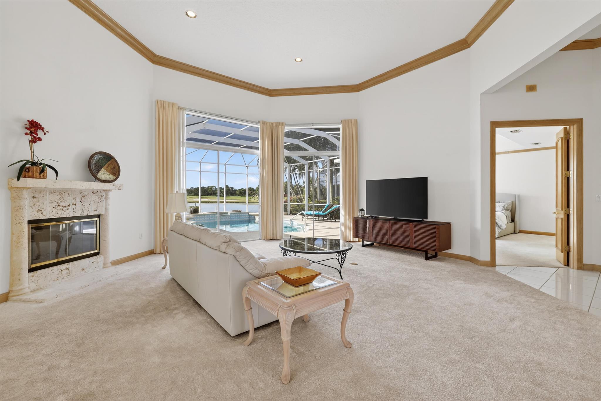 3508 SE Charing Cross Lane SE