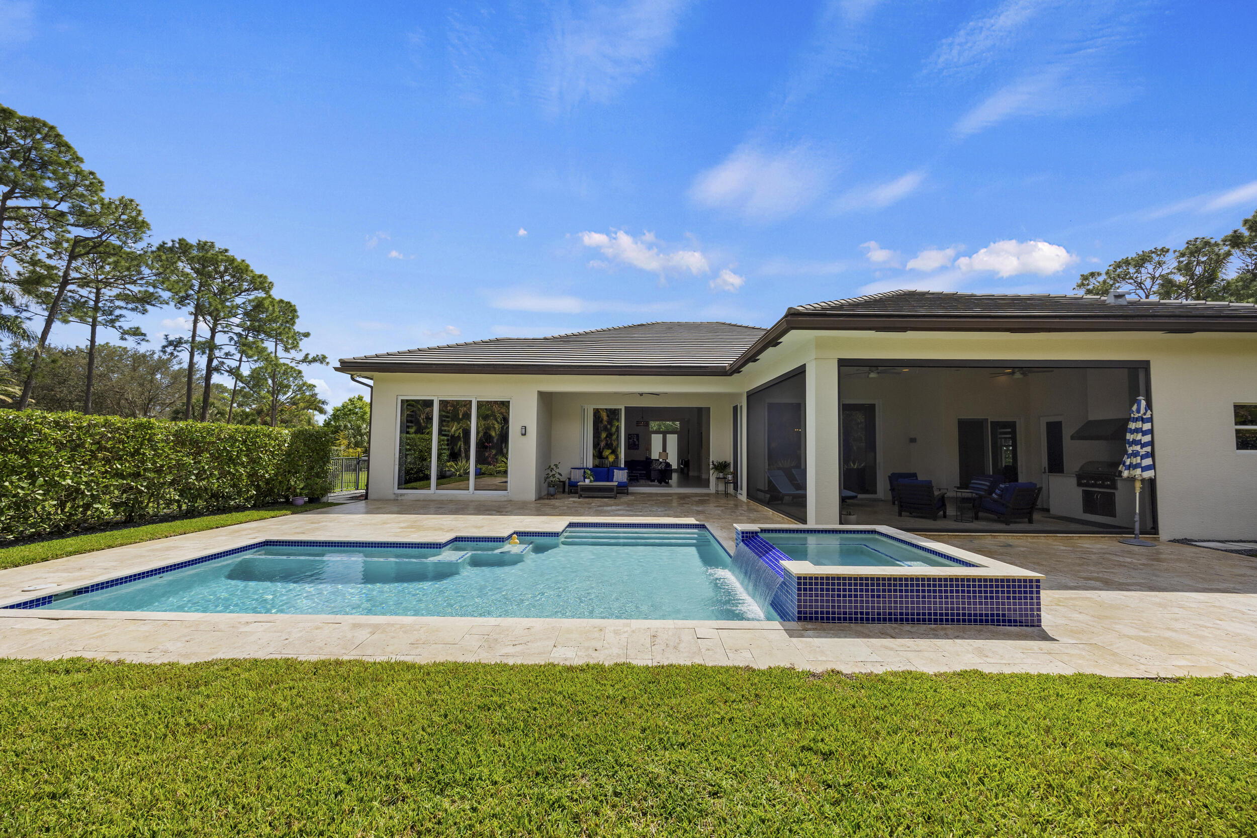 Palm Beach Country Estates - Residential